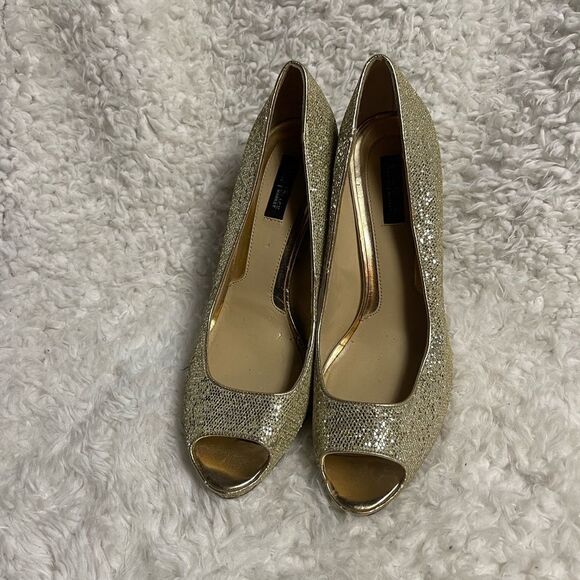White House Black Market Shoes - White House Black Market Dancer synthetic sparkling gold heels peep toe SZ10M